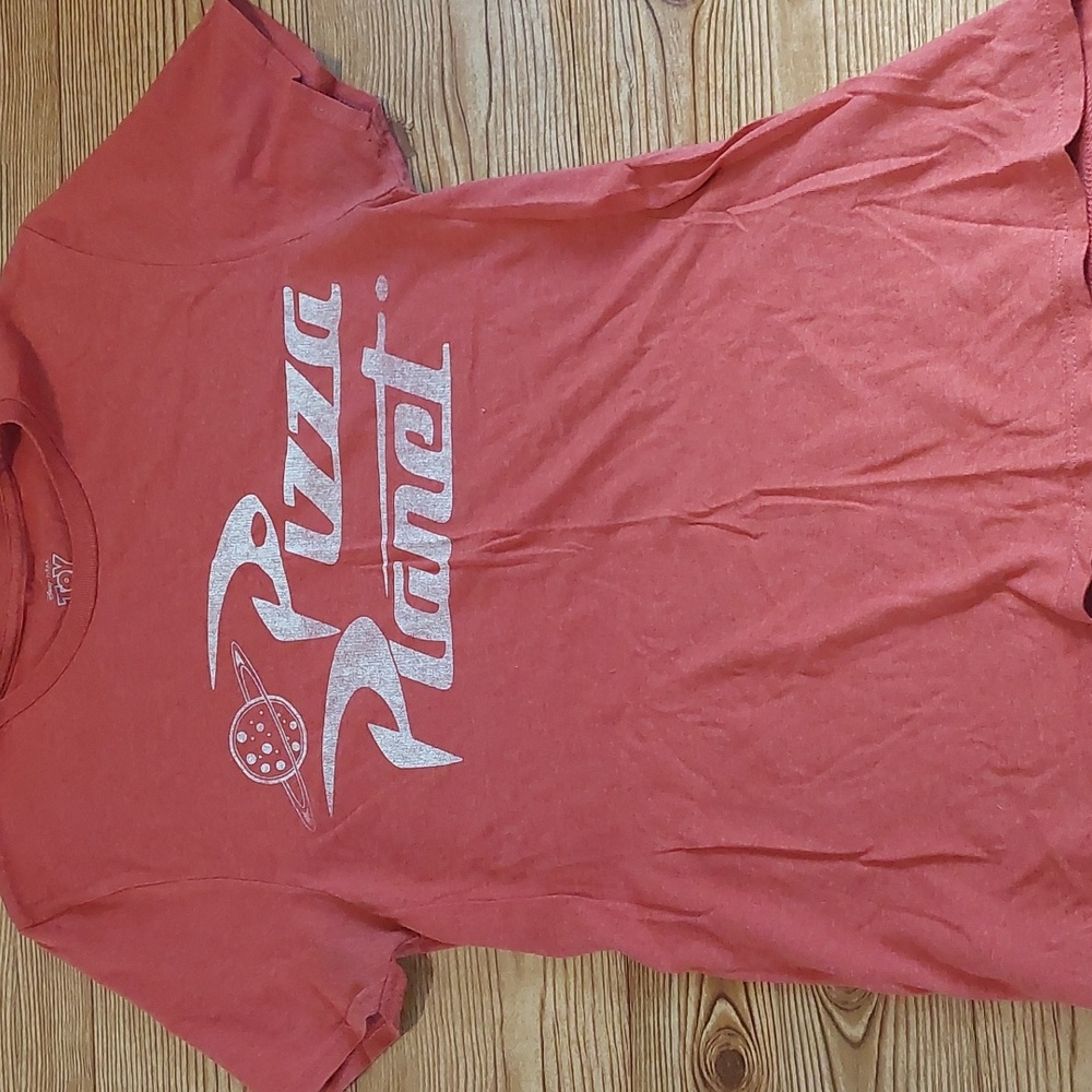 Pizza Planet Toy Story Shirt size small